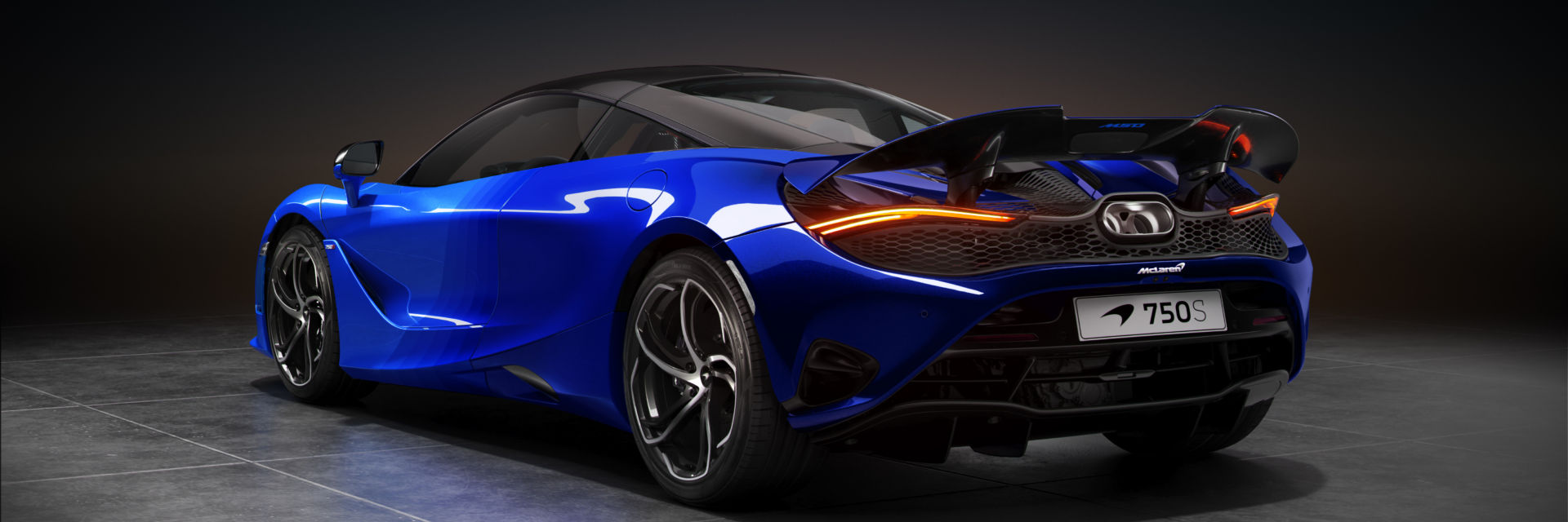 McLaren 750S rear left view