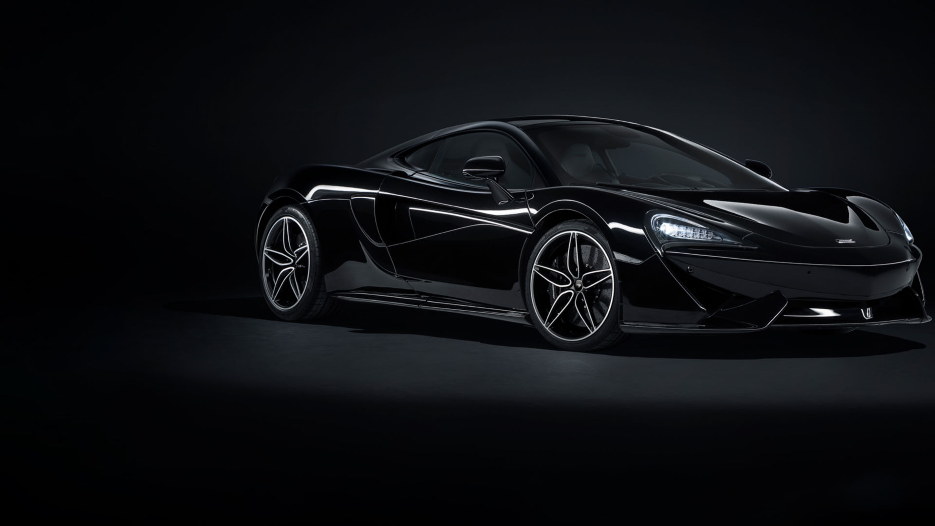 McLaren 570GT MSO Black Collection 