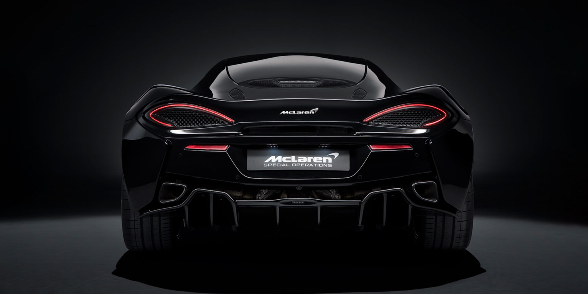 570GT｜BLACK COLLECTION｜マクラーレン-McLaren | JP