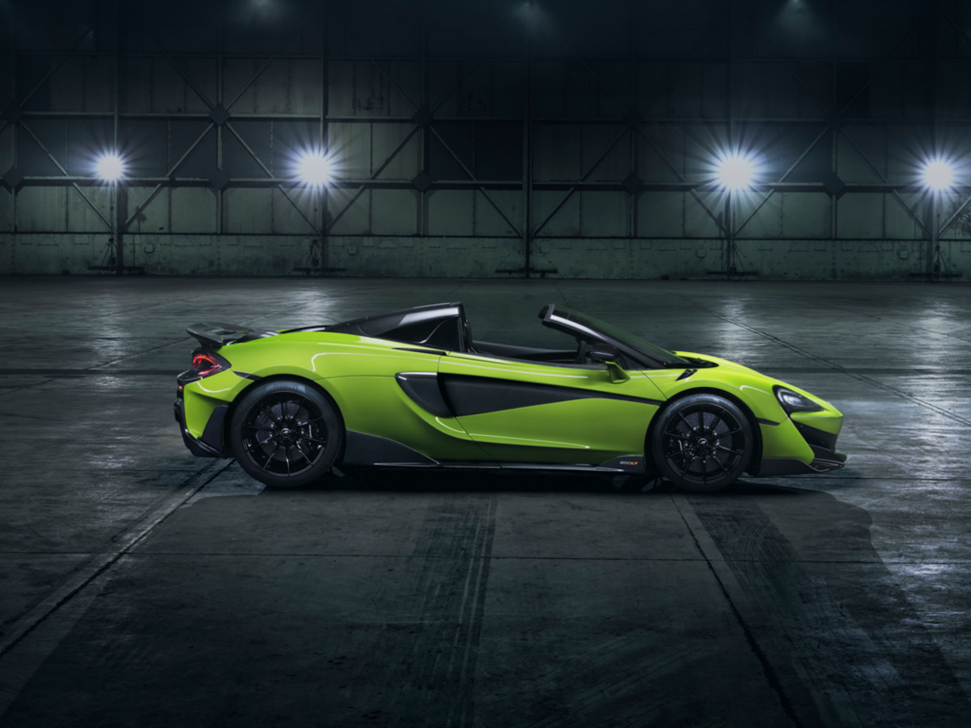 Mclaren 600lt Spider Fast Light Convertible Supercar Mclaren Automotive