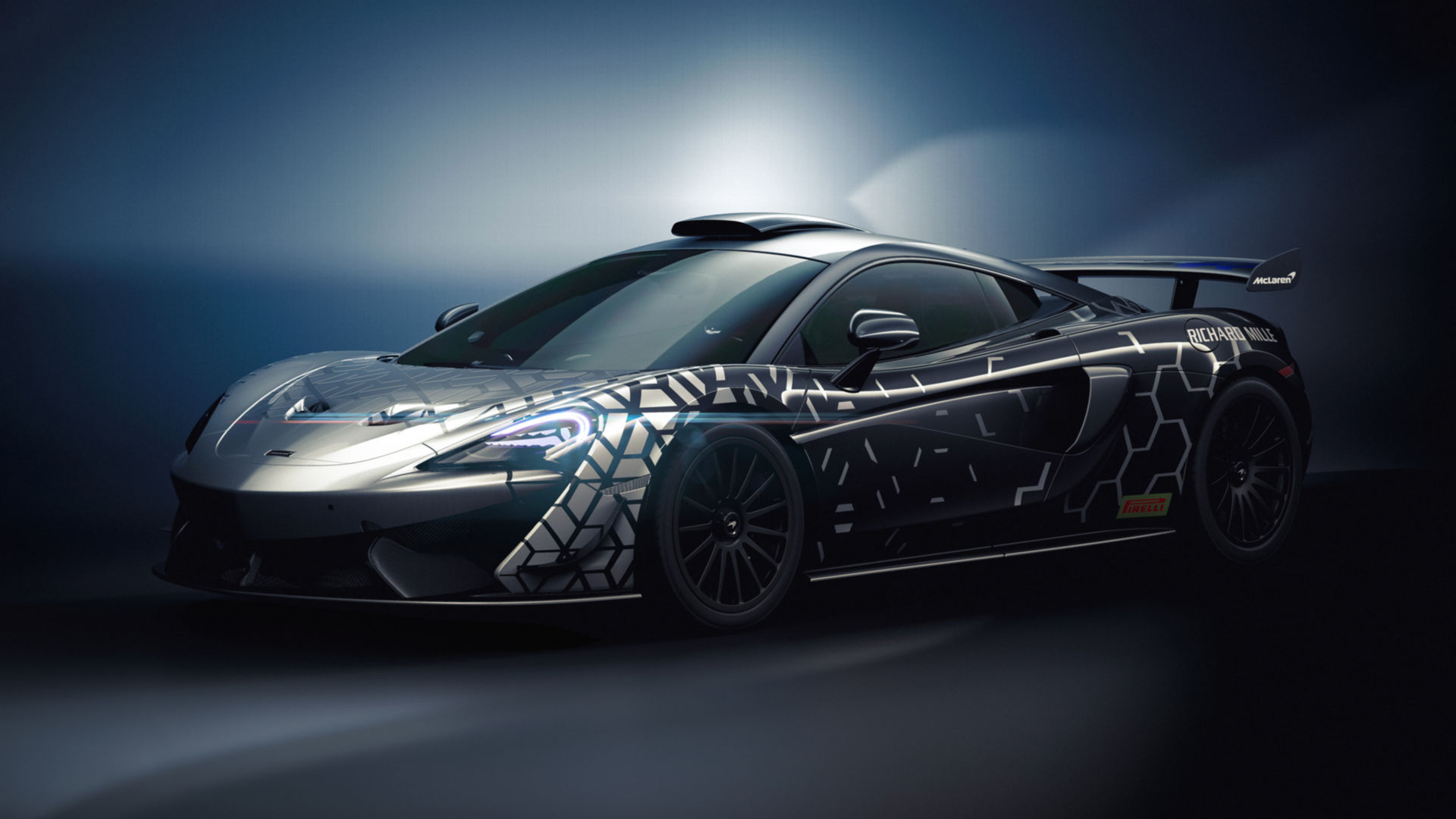 McLaren 620R A Race Car For The Road McLaren Automotive US