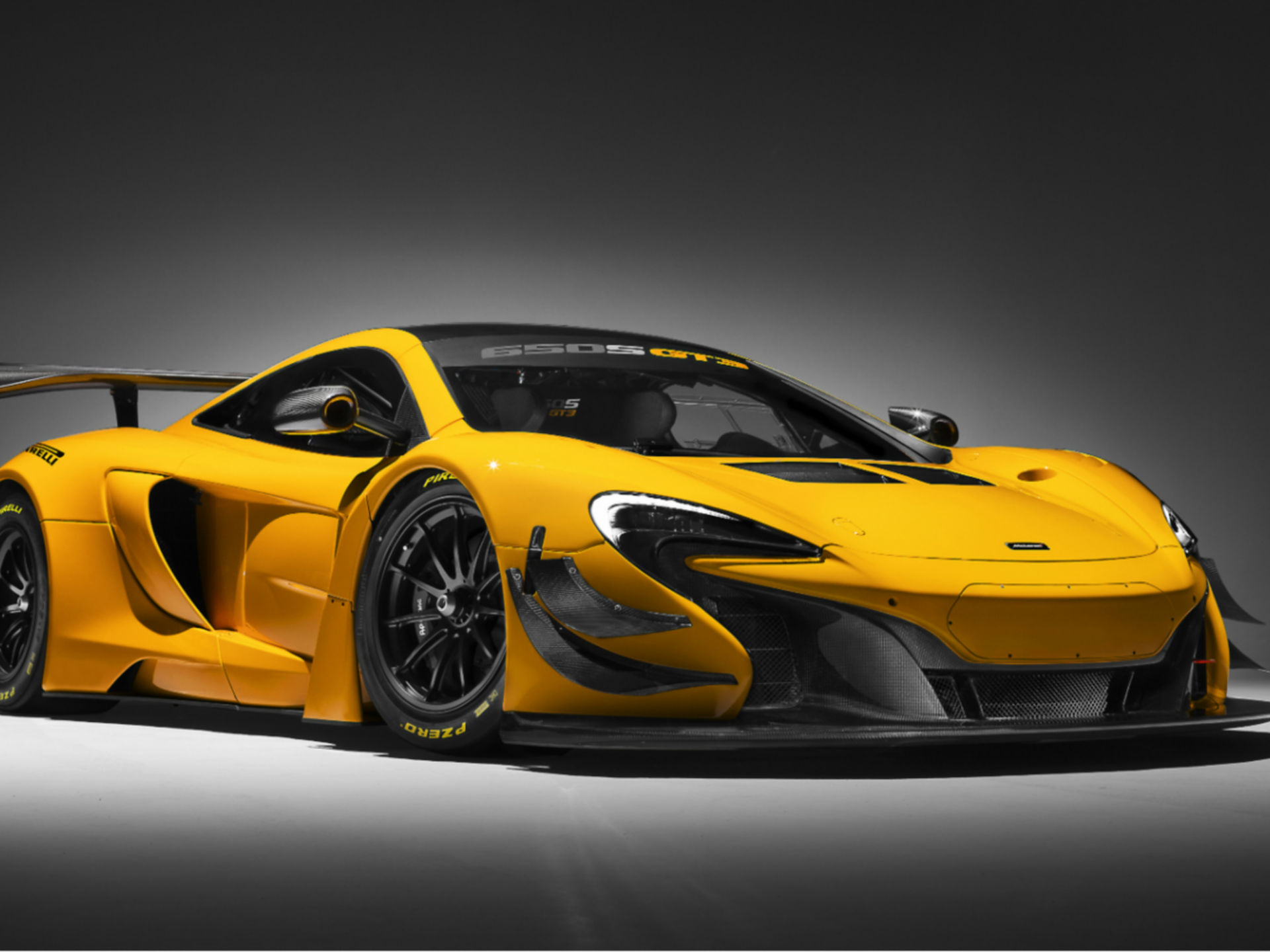 McLaren Customer Racing Models