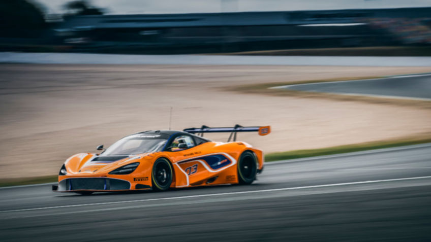 McLaren 720S GT3 hits the track