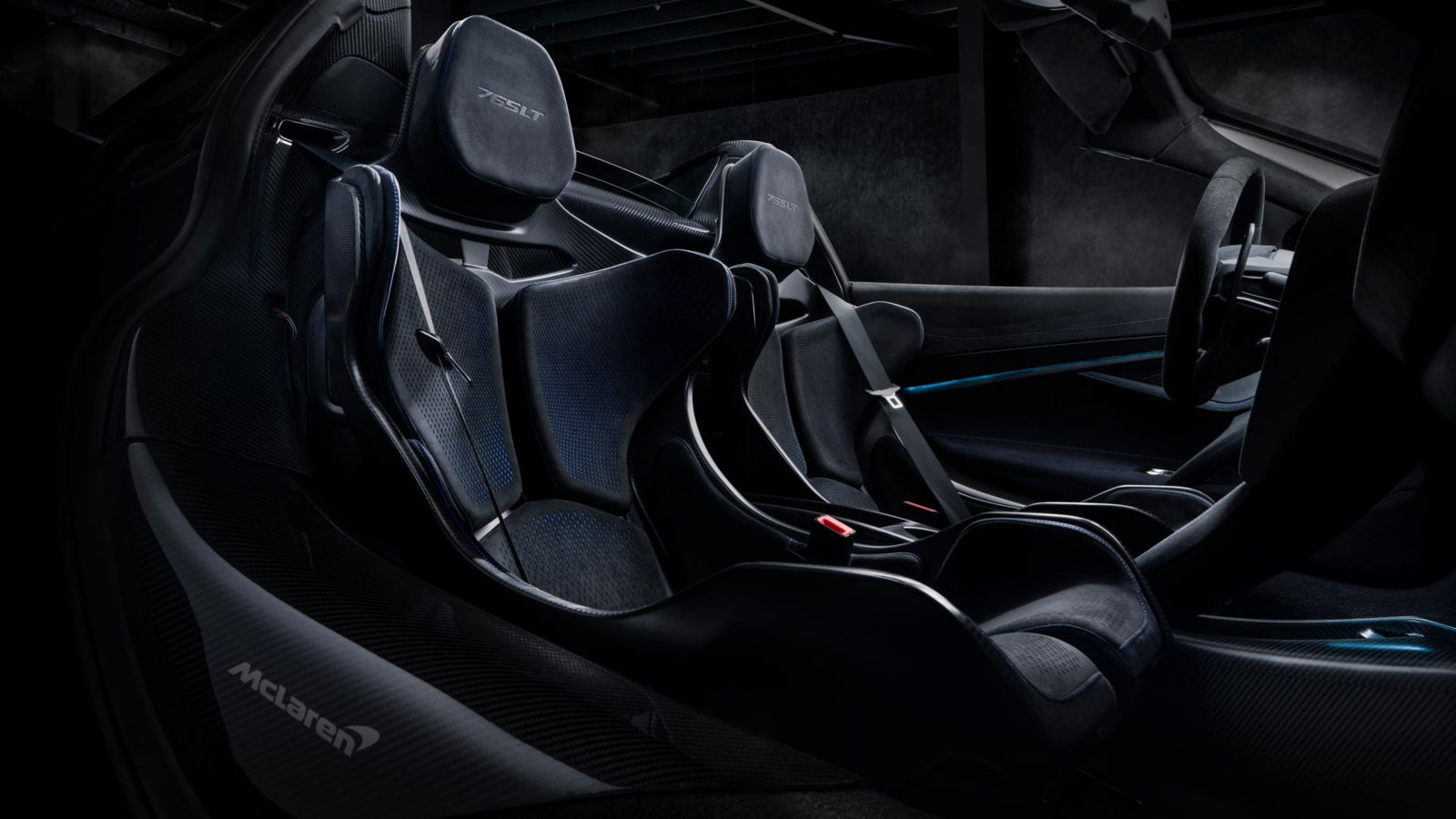 McLaren 765LT interior with lightweight carbon fiber racing seats and track-focused cockpit design for performance driving