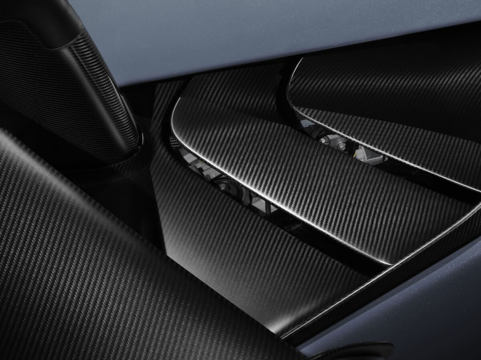 McLaren Senna Innovation: Aero Blades, Rear Wing, Seats, Door | McLaren ...