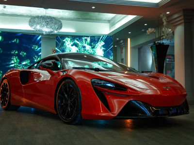 PRESENTACIÓN McLAREN ARTURA MARBELLA & TEST DRIVE 765 LT