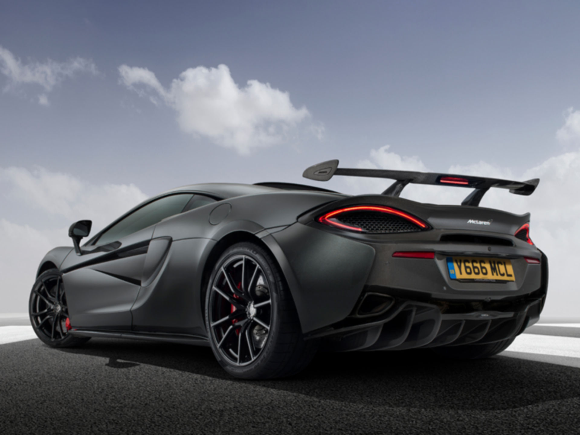 Kan beregnes Massage Orphan McLaren Ownership - McLaren Accessories | McLaren Automotive