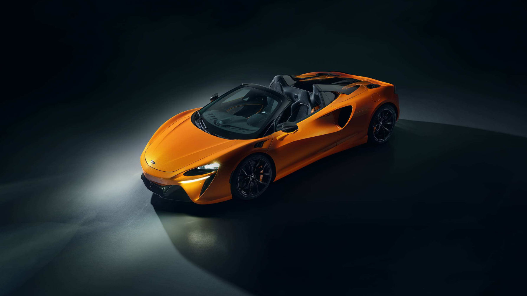 McLaren Artura Spider - New Hybrid Convertible Supercar