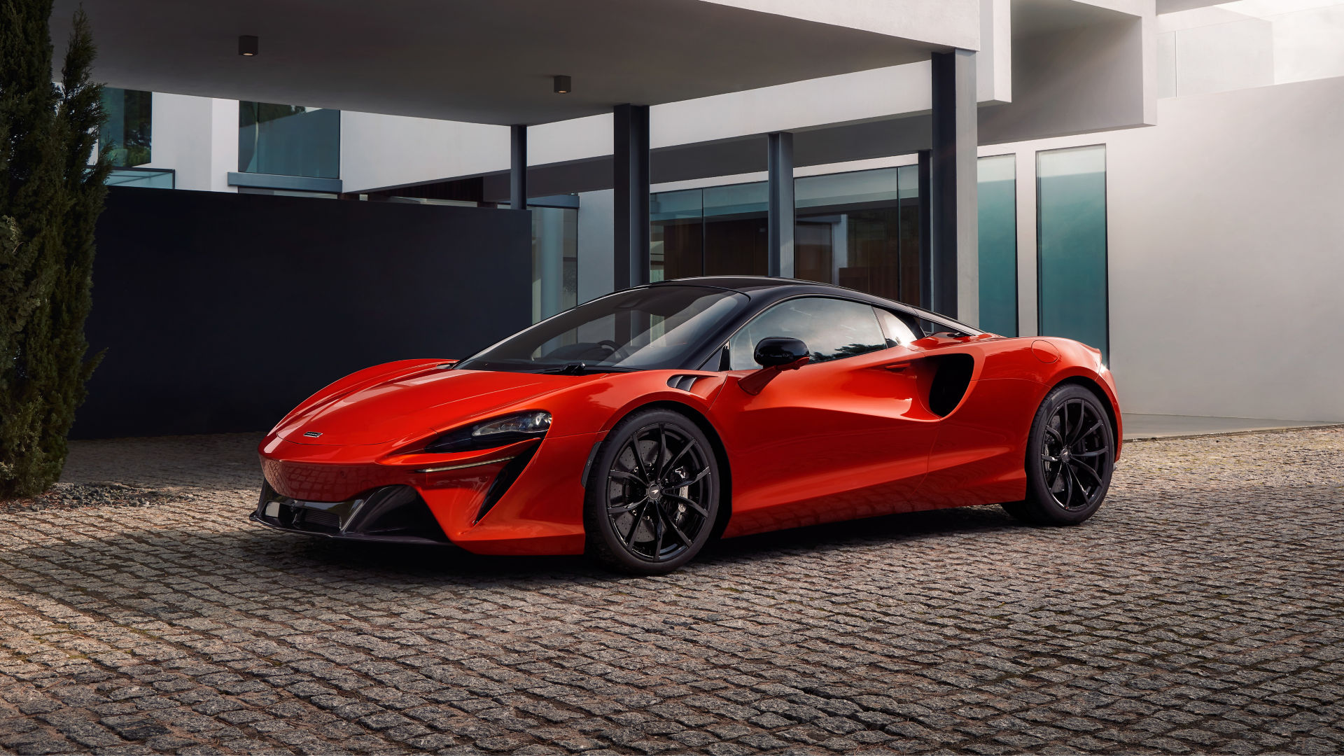 New McLaren Artura - High Performance Hybrid, McLaren Automotive