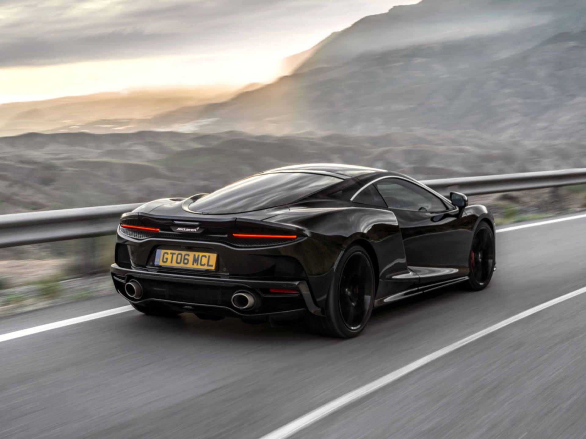 McLaren GT - The Lightest &amp;amp; Quickest Accelerating Grand Tourer | McLaren  Automotive