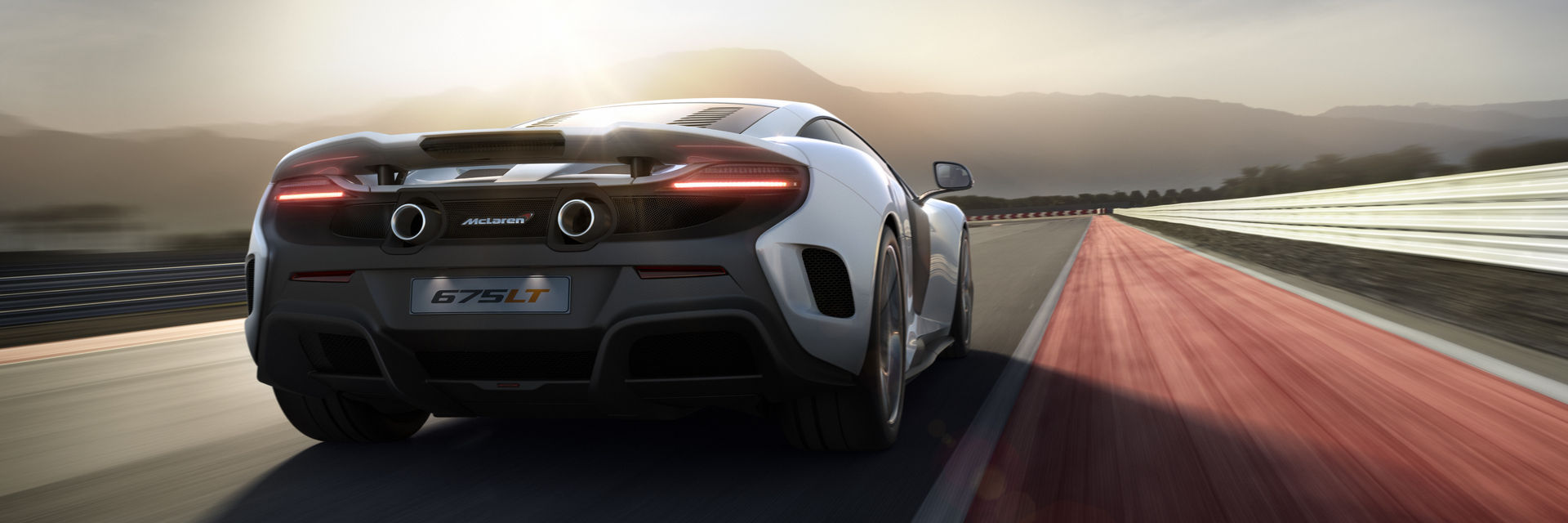 675LT Rear Dynamic