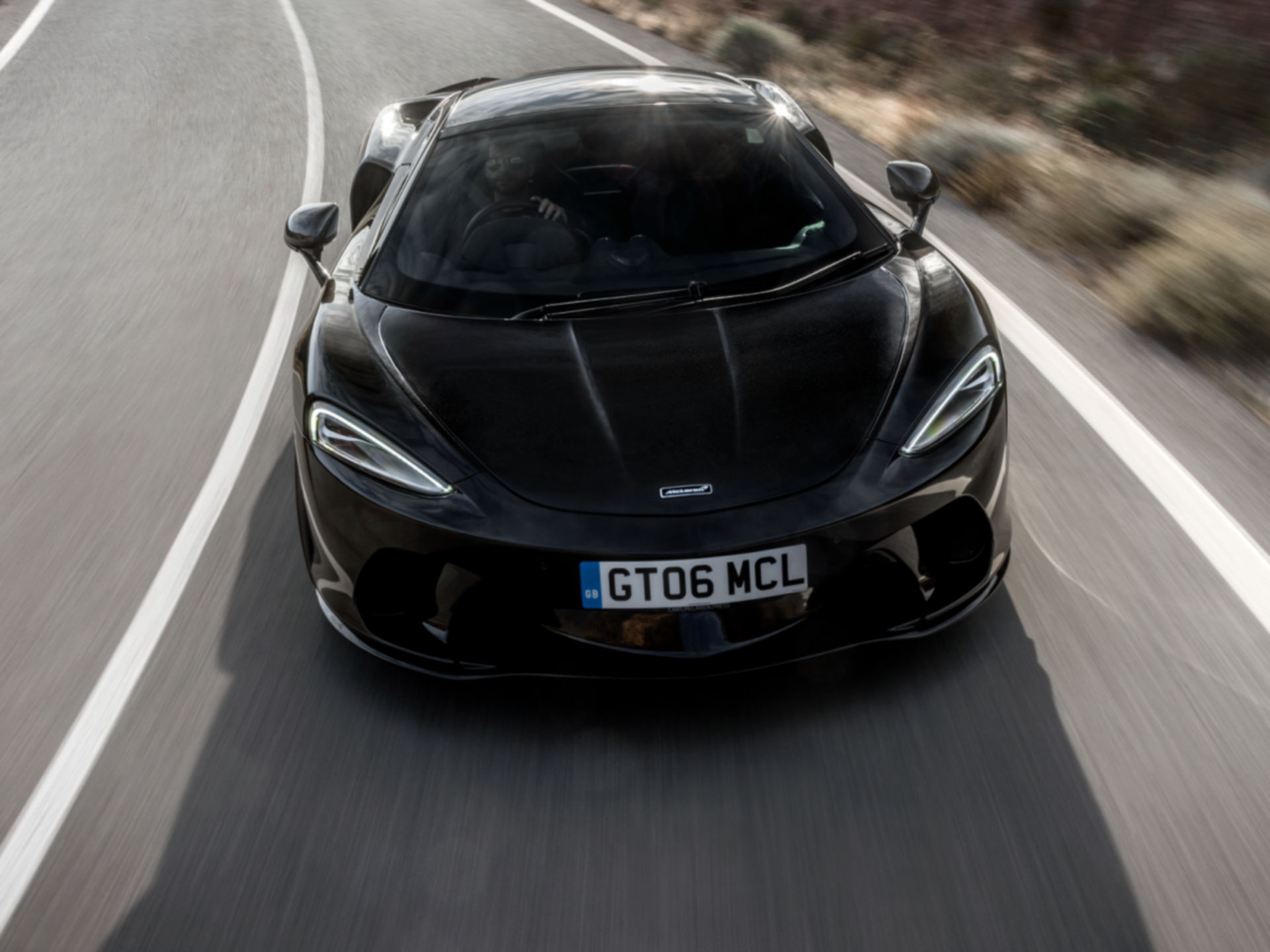 McLaren GT