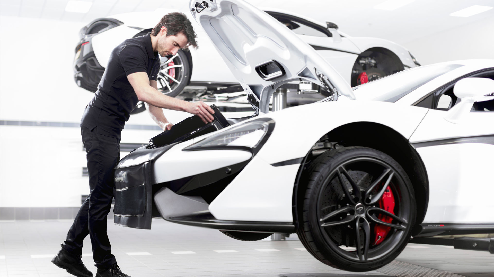 McLaren Service and Maintenance